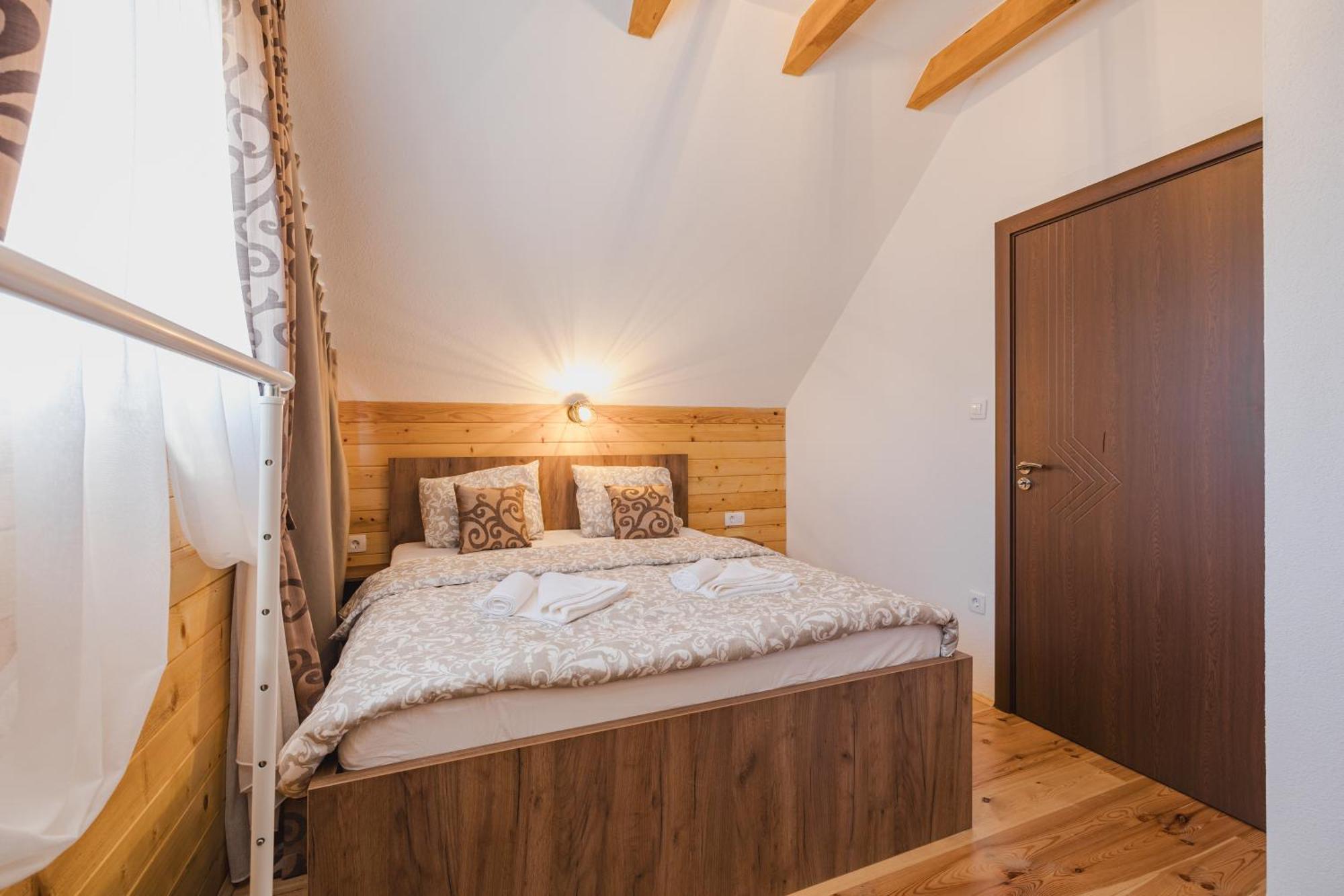 Mountain House Ivanovic Moticki Gaj Kültér fotó