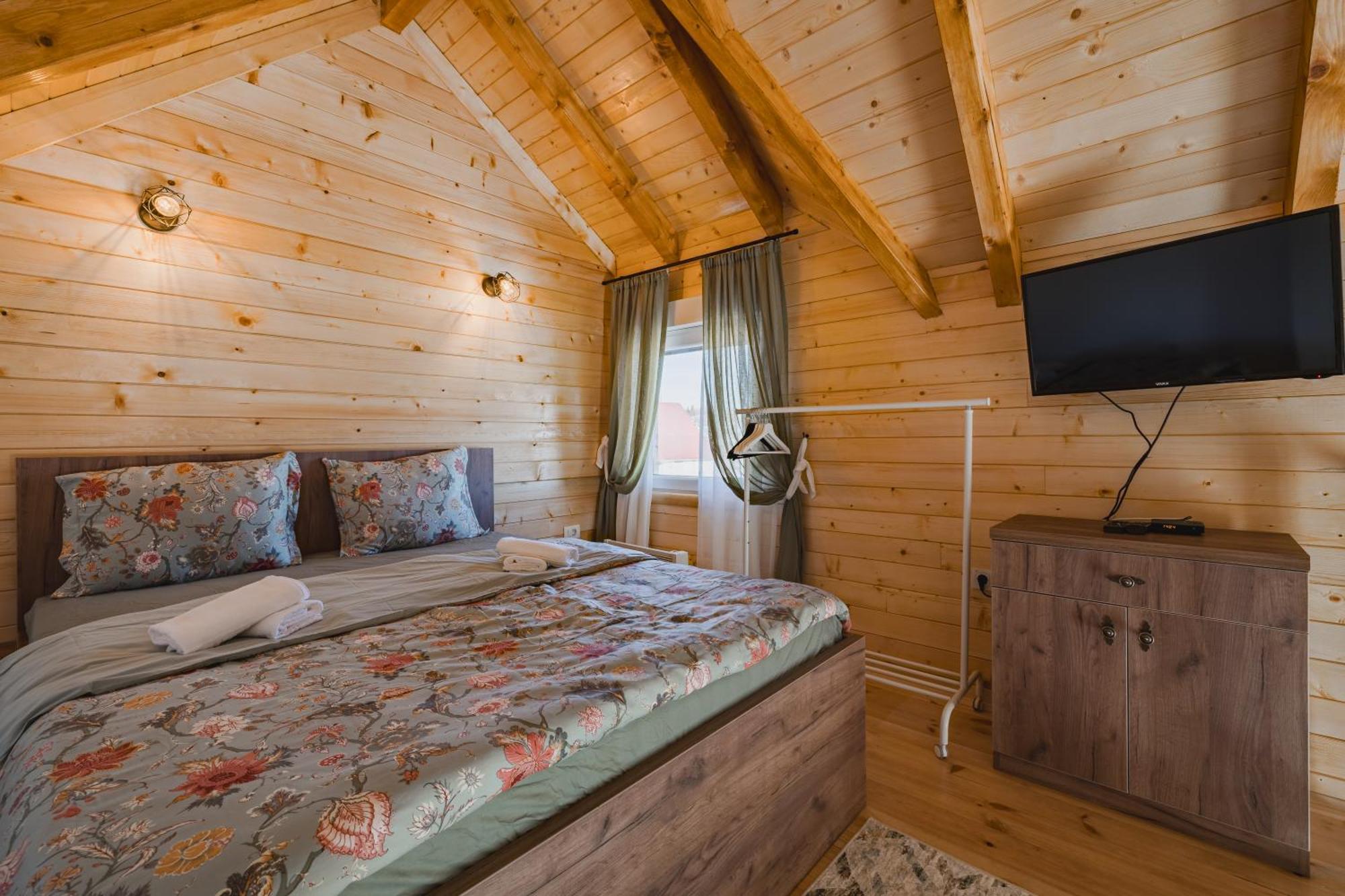 Mountain House Ivanovic Moticki Gaj Kültér fotó